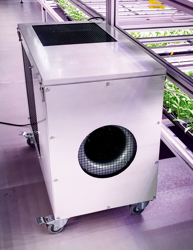 Ventilation for vertical farming air filter